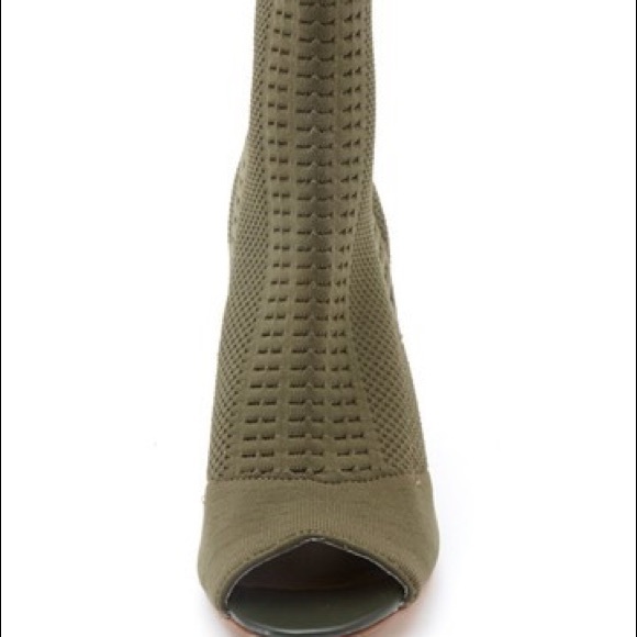 Can’t Stop Open Toe Shoe by Matisse - Picture 4 of 5